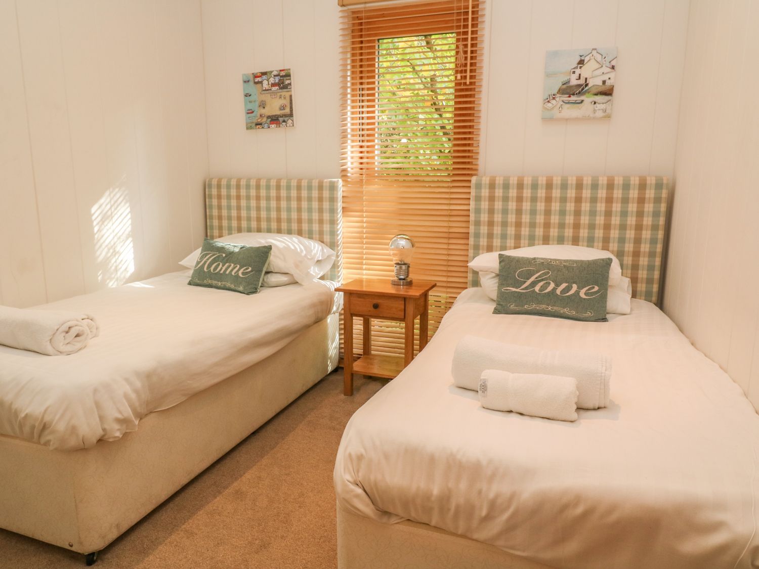 4 Water's Edge, Lanreath