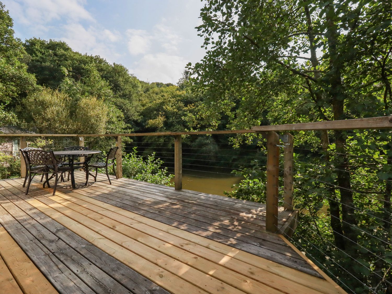 4 Water's Edge, Lanreath