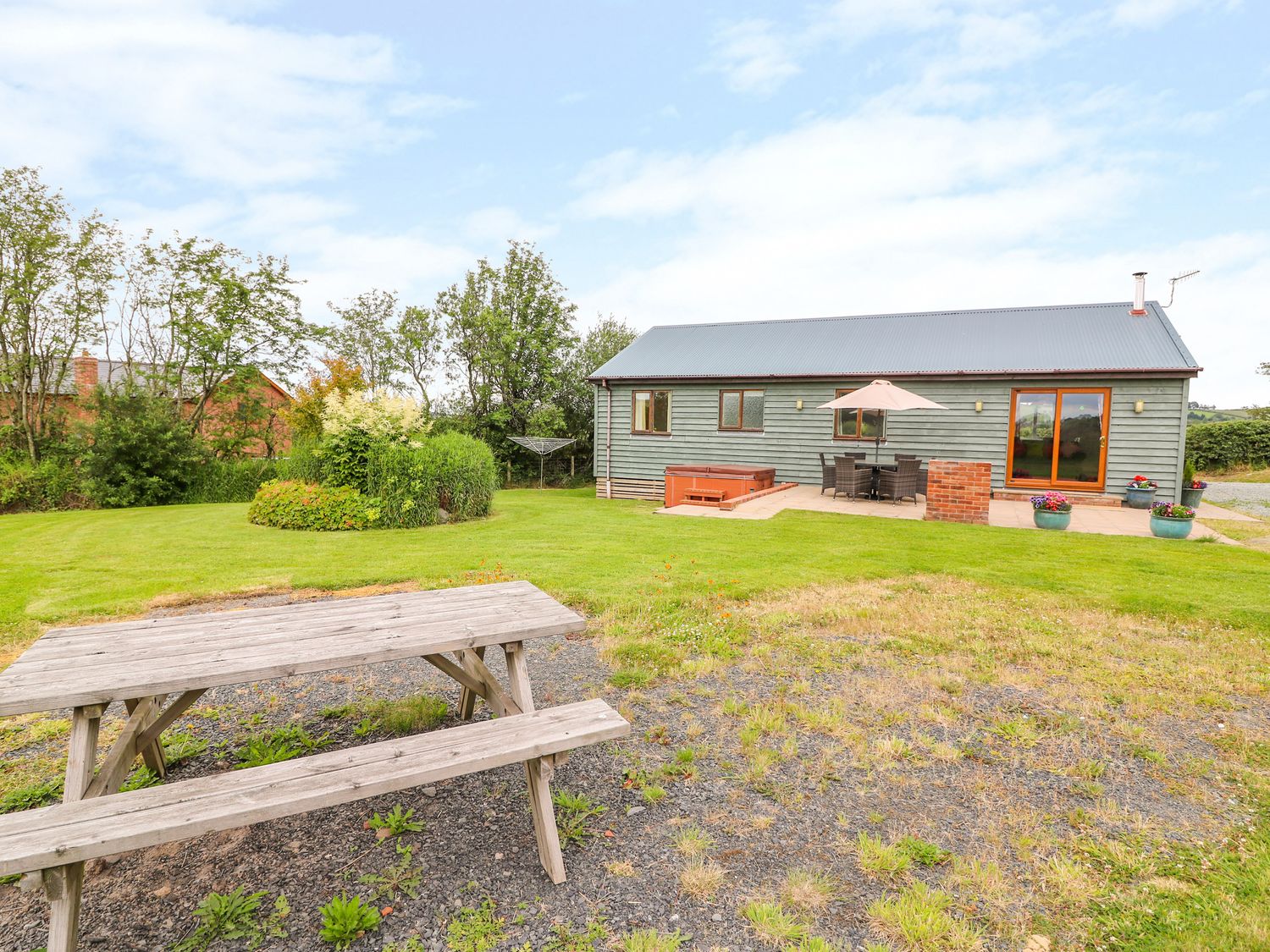 Cuckoo Hill Lodge, Rhayader