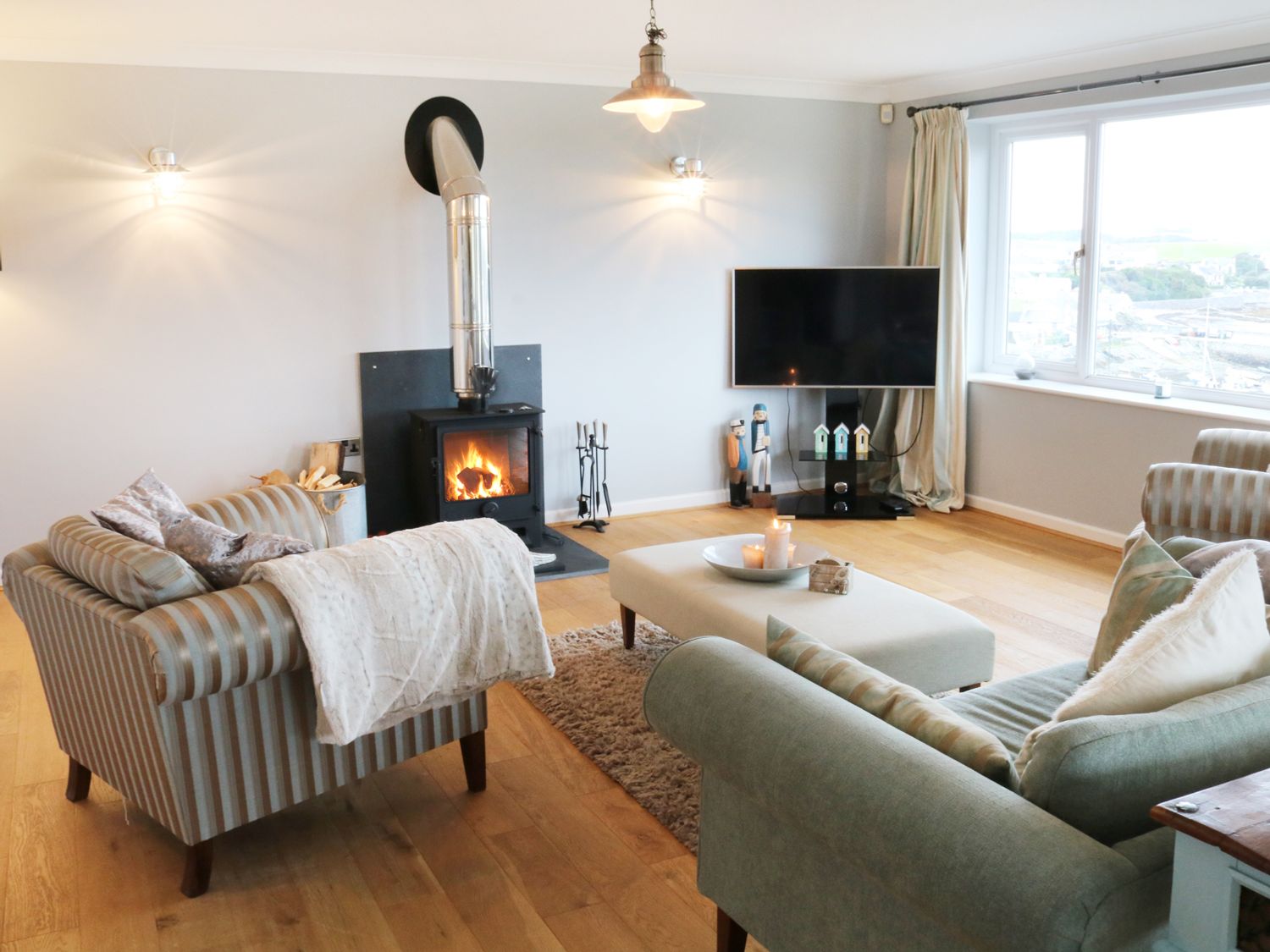 cable-house-cemaes-bay-penrhyn-self-catering-holiday-cottage