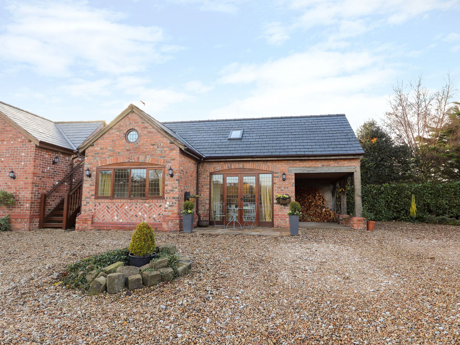 Honeypot Cottage Tarporley Self Catering Holiday Cottage