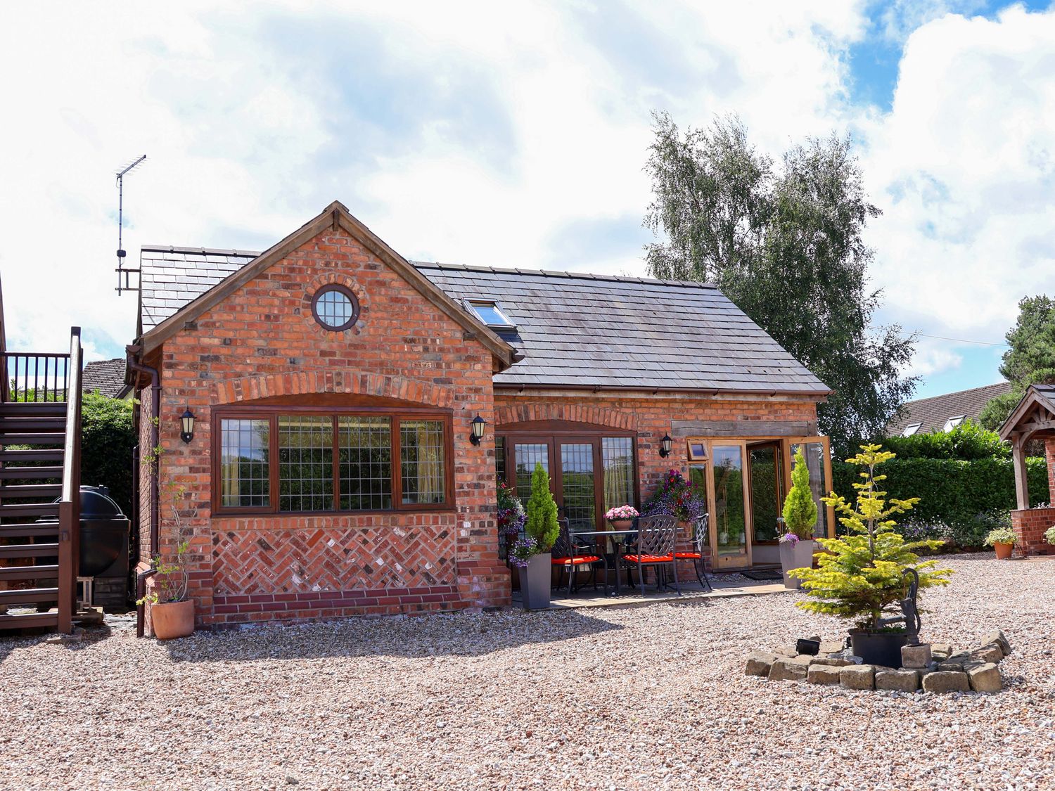 Honeysuckle Farmhouse, Tarporley