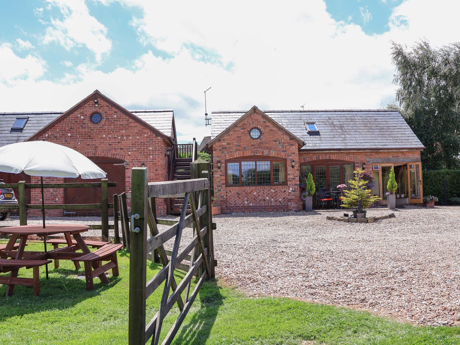 Honeysuckle Farmhouse, Tarporley