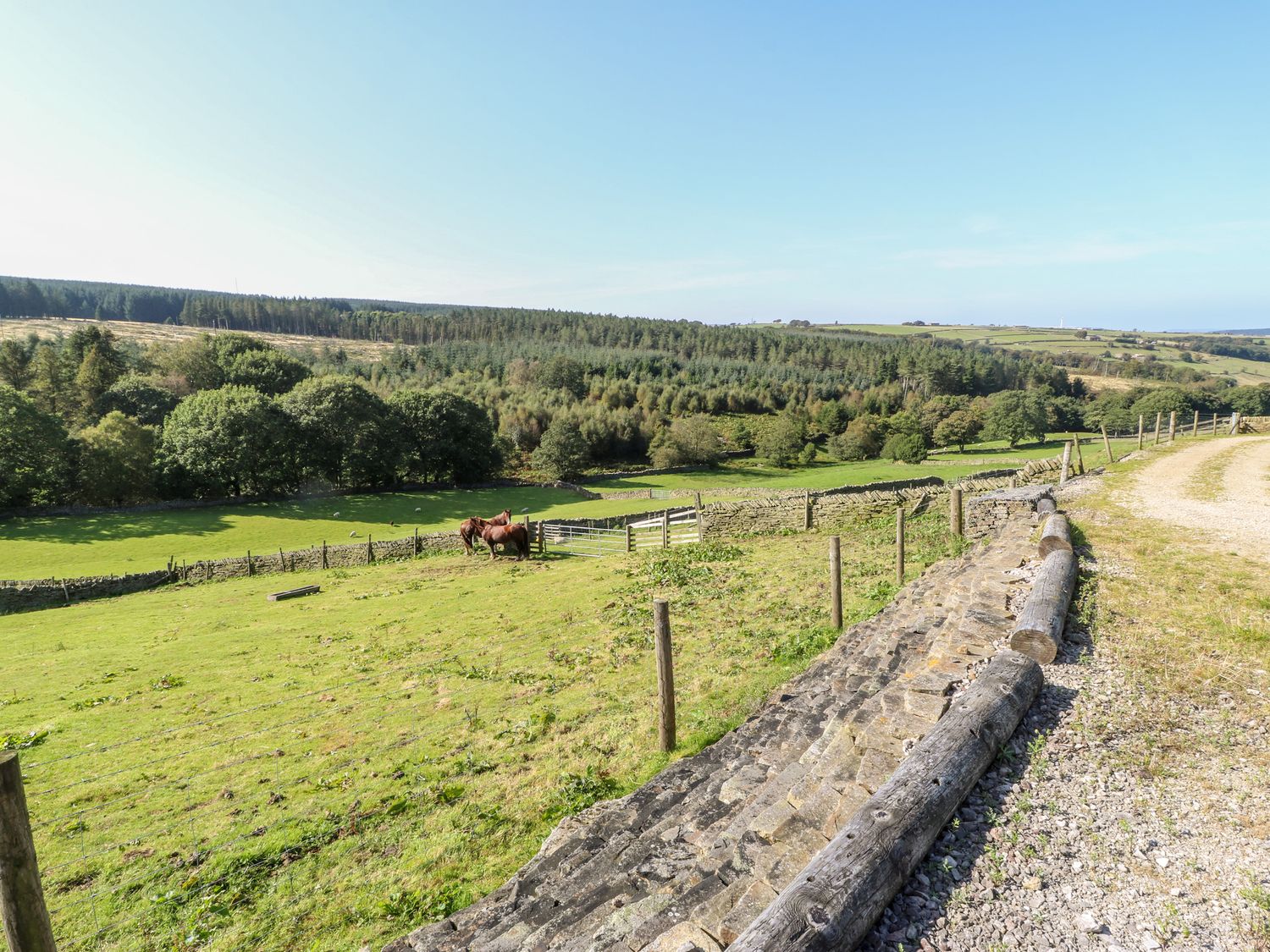 Long Ing Farm, Hade Edge, Yorkshire Kirklees England Cottages For