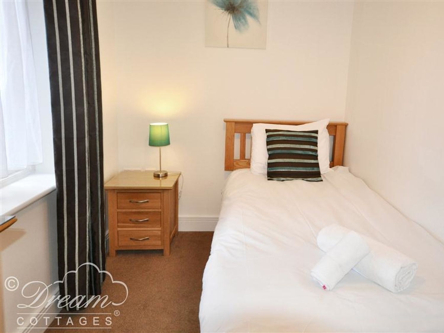Admiral's Quarter Apartment 5, Weymouth