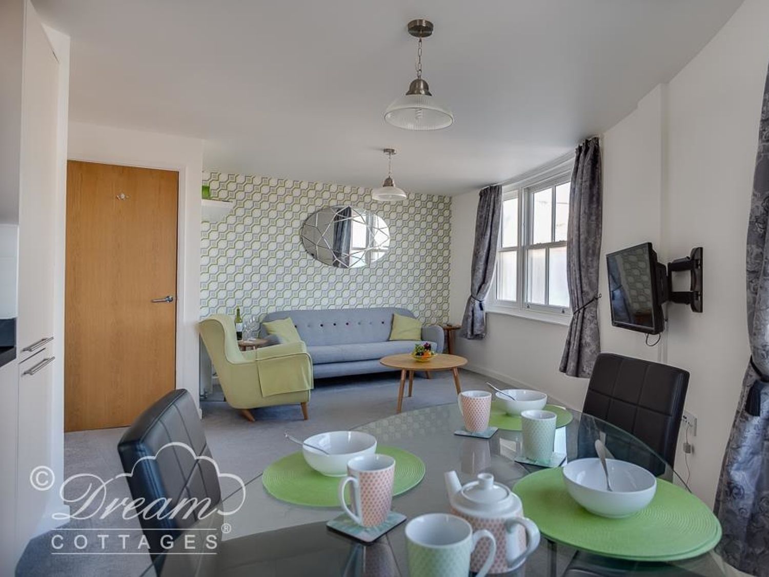 Beachside Gallery, Dorset