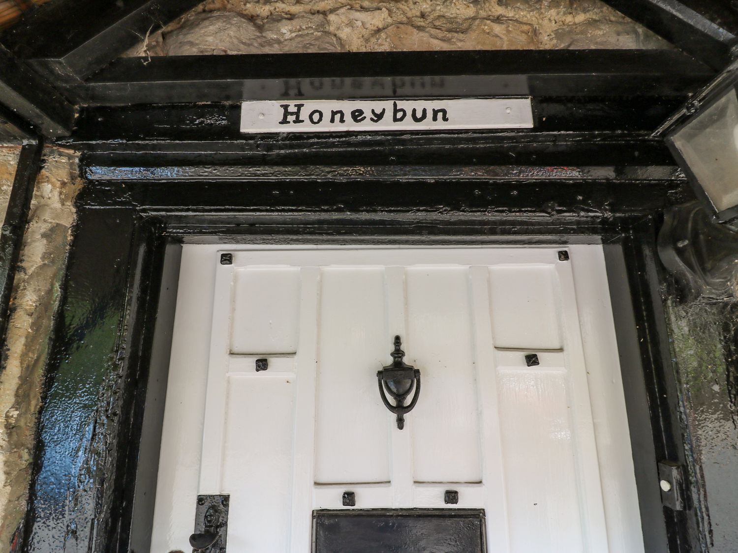 Honeybun, Dorset