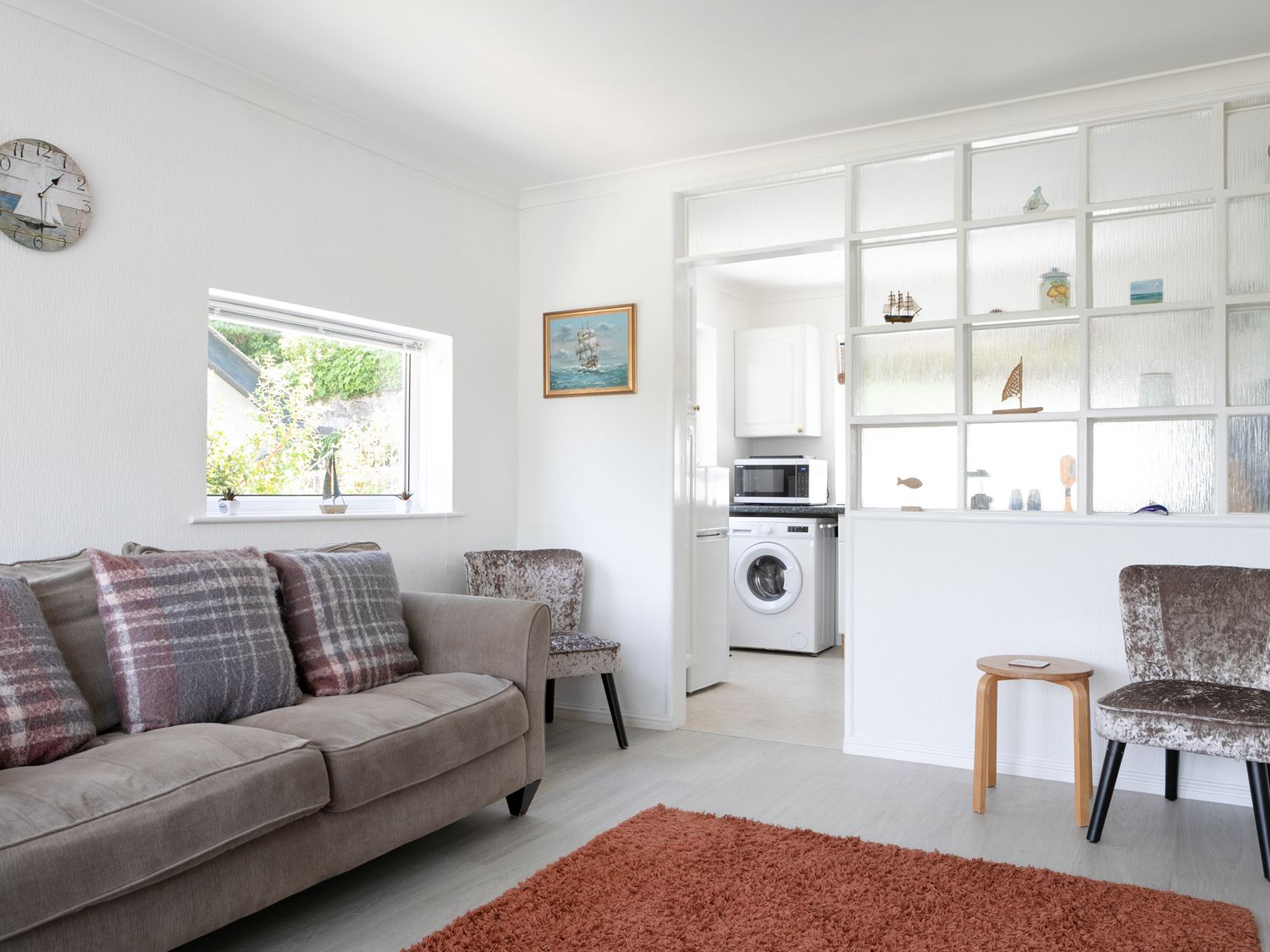 2 Rockmount, Salcombe