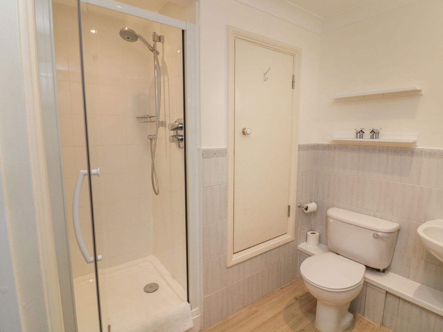 Valley View, 9 St Elmo Court, Devon