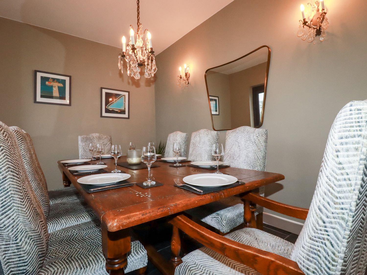 Postcard Lodge, Polruan