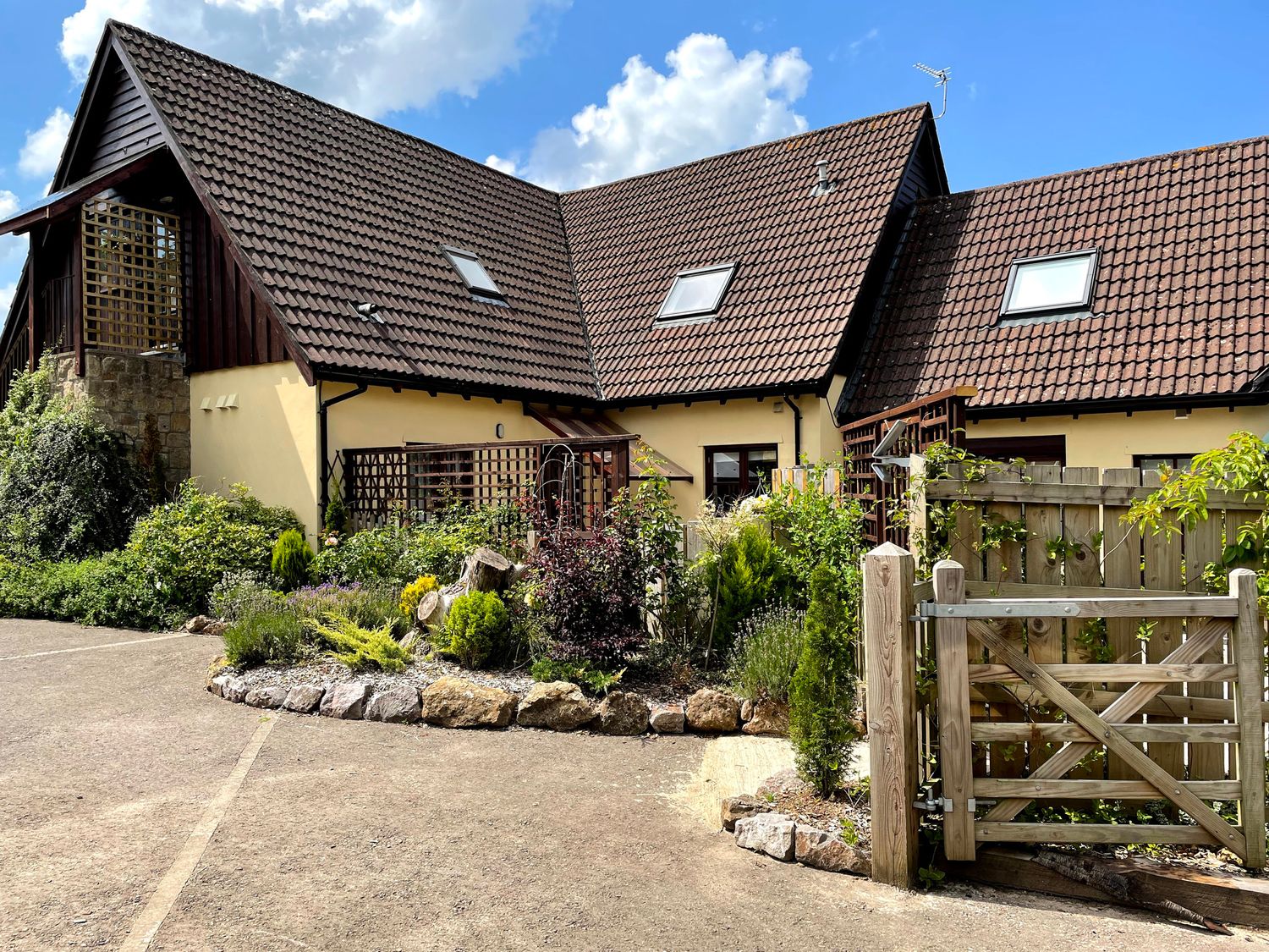 Stable Cottage, Shipham