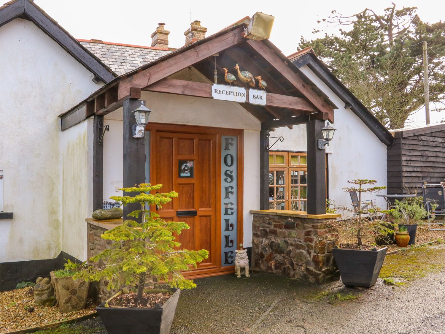 The Crooked Branch, Devon