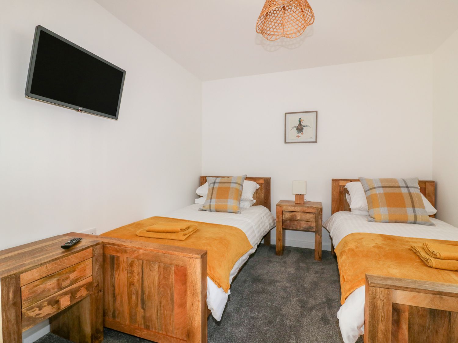 Pintail Apartment, Padstow