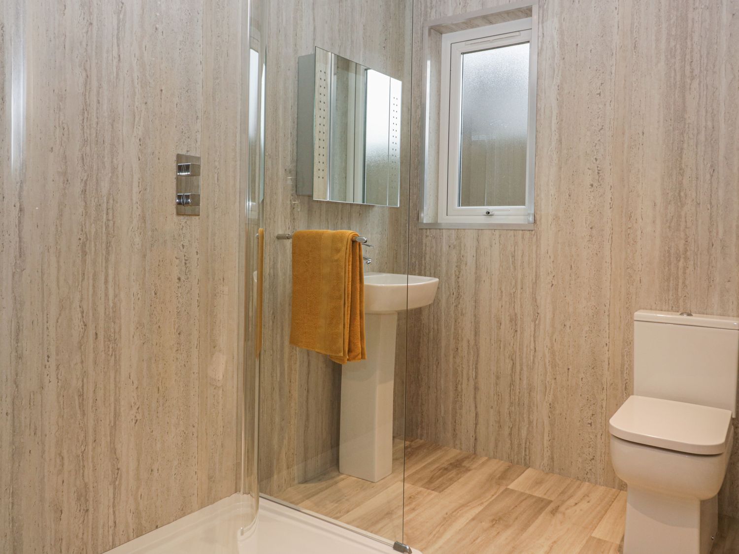 Falcon Apartment, Padstow