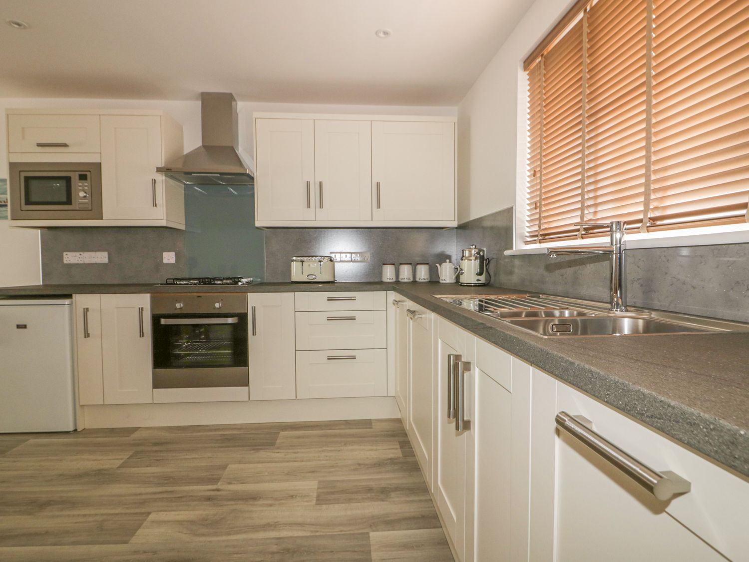 Falcon Apartment, Padstow