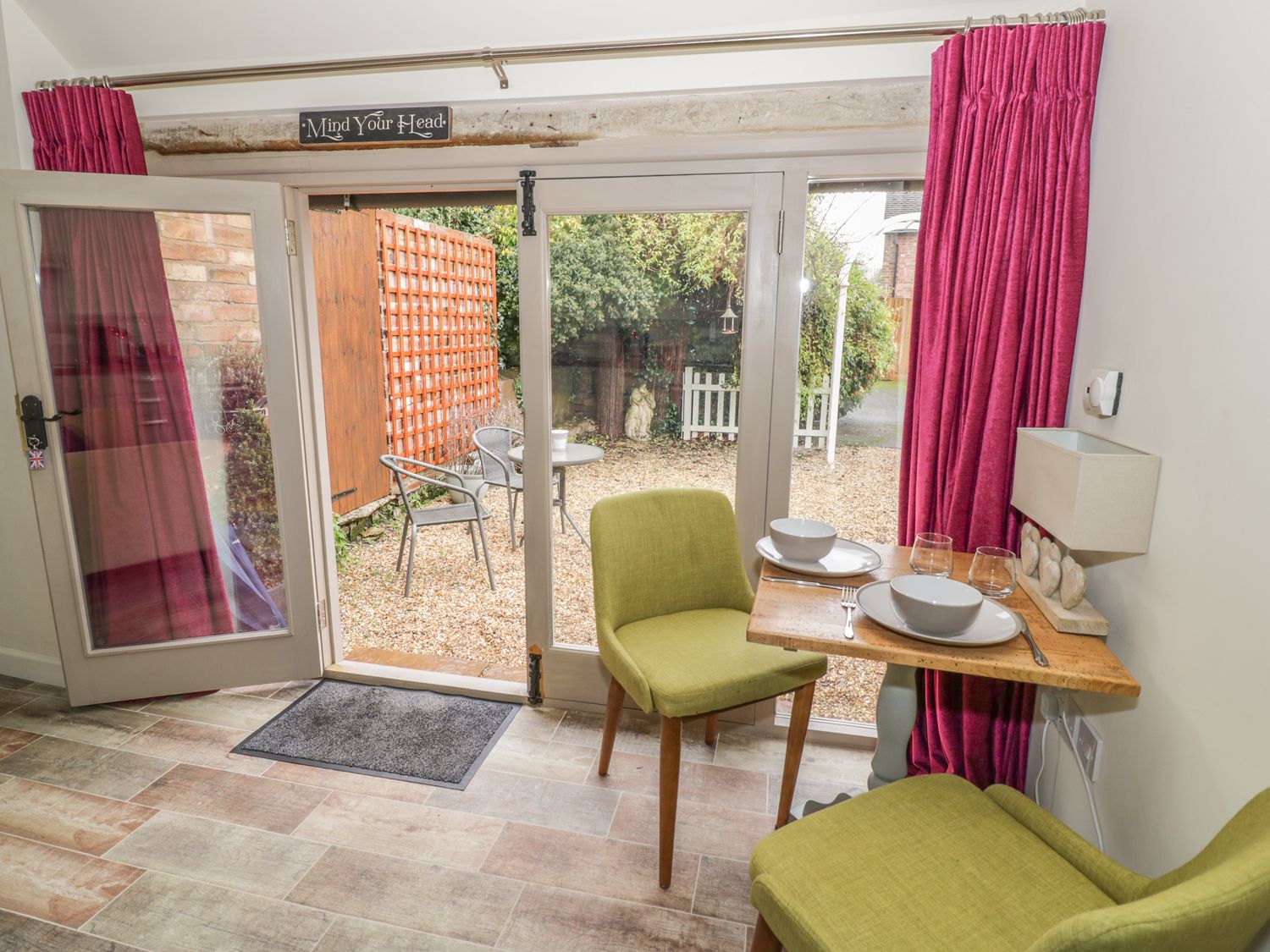 The Bolt Hole, Warwickshire