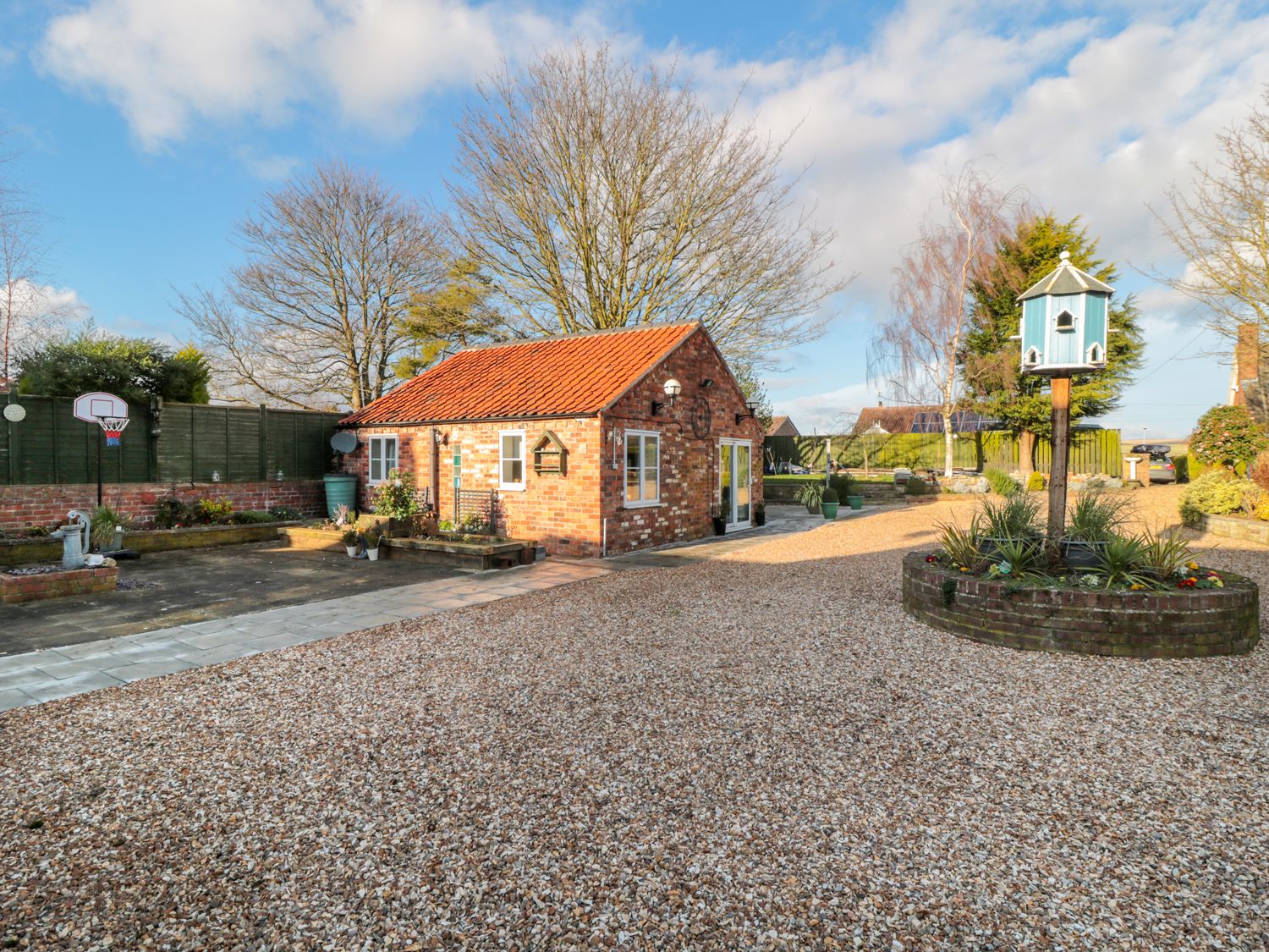 2 Bedroom Bungalow, Yorkshire East Riding of Yorkshire England
