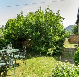 Property photo 2 of 34
