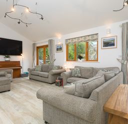 Property photo 5 of 57
