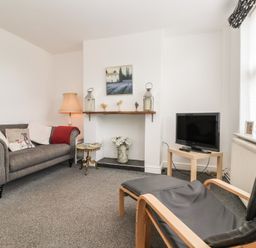Property photo 5 of 24