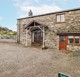 Property photo 2 of 46