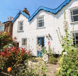 Property photo 2 of 48