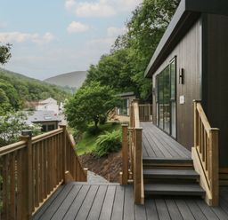 An outdoor area with steps leading to a building at Hodge Luxury Pod in Keswick