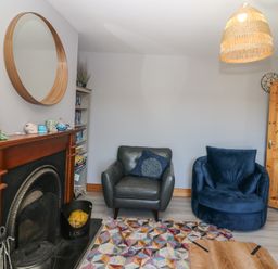 Property photo 4 of 38