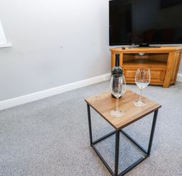 Property photo 5 of 28