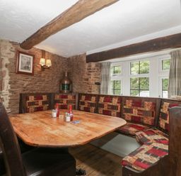 Property photo 5 of 86