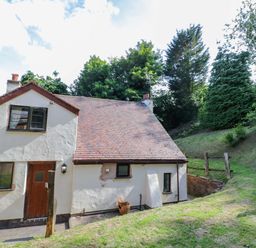 Property photo 2 of 27