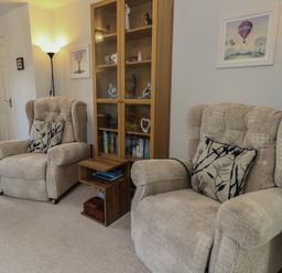 Property photo 4 of 35