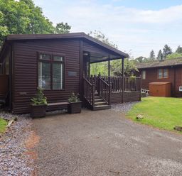 Property photo 2 of 37
