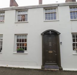 Property photo 2 of 45