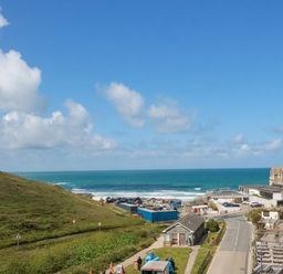 A view of the ocean and sky at Lowenna Watergate Bay near Newquay