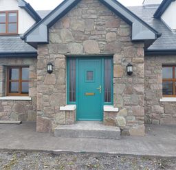 Property photo 2 of 31