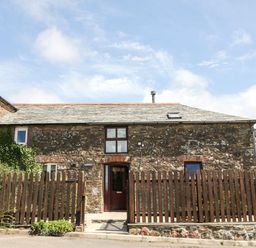An exterior view of a stone cottage at Applestore in Wadebridge