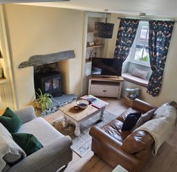 A living room with a sofa and coffee table at Bobbin Nook in Staveley