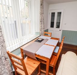 Property photo 4 of 18