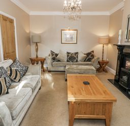 Property photo 4 of 63