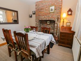 Chapel Cottage - North Yorkshire (incl. Whitby) - 1000659 - thumbnail photo 5