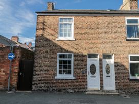 3 bedroom Cottage for rent in Filey