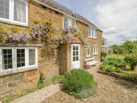 3 bedroom Cottage for rent in Banbury