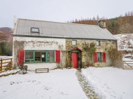 2 bedroom Cottage for rent in Drumnadrochit