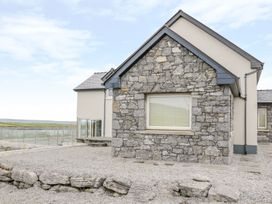 Sea Spray - County Clare - 1003324 - thumbnail photo 4