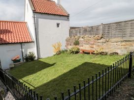 Sunshine Cottage - North Yorkshire (incl. Whitby) - 1003472 - thumbnail photo 22