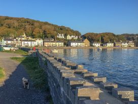3 bedroom Cottage for rent in Porthmadog