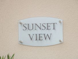 Sunset View - Norfolk - 1006971 - thumbnail photo 4