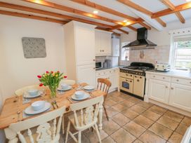 Bramble Cottage - North Yorkshire (incl. Whitby) - 1007125 - thumbnail photo 5