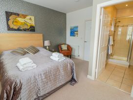 The Penthouse - Anglesey - 1007474 - thumbnail photo 14